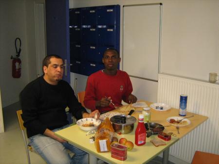 Mon très cher voisin kamal et moi